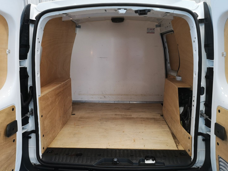 Photo 8 de l'offre de RENAULT KANGOO II EXPRESS 1.5 DCI 75 ENERGY GRAND CONFORT FT à 11990€ chez Auto VEC