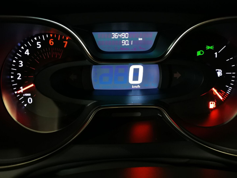 Photo 11 de l'offre de RENAULT CAPTUR 0.9 TCE 90CH ENERGY INTENS EURO6C à 14490€ chez Auto VEC