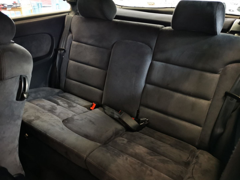 Photo 10 de l'offre de AUDI A3 1.9 TDI 90CH AMBIENTE 3P à 3990€ chez Auto VEC