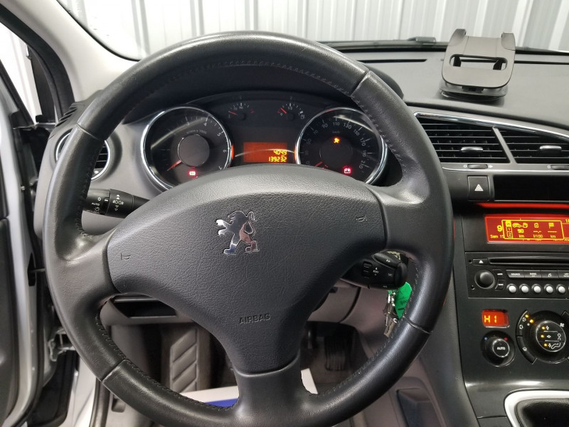 Photo 10 de l'offre de PEUGEOT 3008 1.6 VTI 16V CONFORT PACK à 8490€ chez Auto VEC
