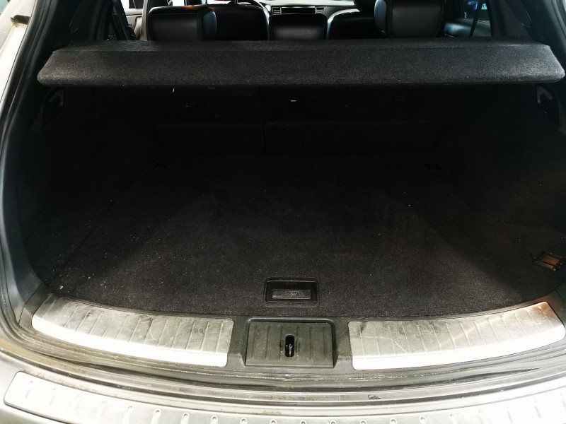 Photo 16 de l'offre de INFINITI FX 30D S PREMIUM BA à 17490€ chez Auto VEC