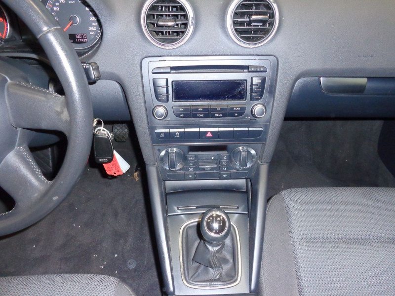 Photo 7 de l'offre de AUDI A3 SPORTBACK 1.6 TDI 105CH DPF START/STOP AMBIENTE à 10990€ chez Auto VEC