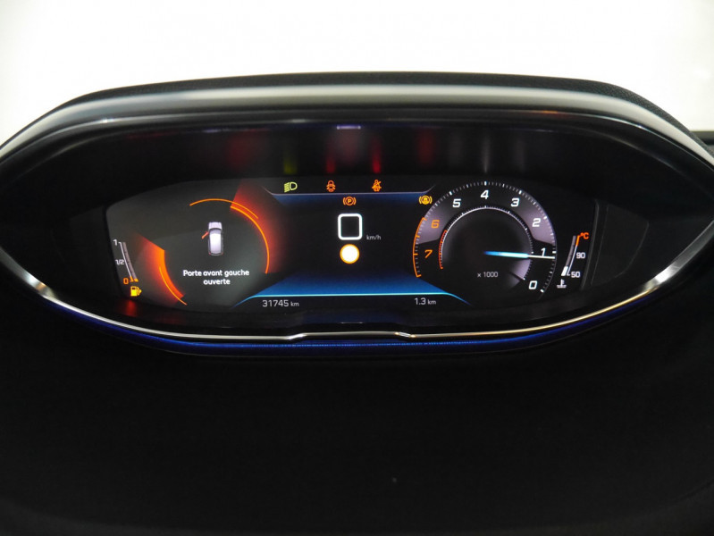 Photo 7 de l'offre de PEUGEOT 3008 1.2 PURETECH 130CH S&S ACTIVE PACK à 27990€ chez Automobiles 25