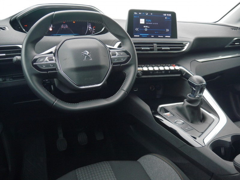 Photo 17 de l'offre de PEUGEOT 3008 1.2 PURETECH 130CH S&S ACTIVE PACK à 27990€ chez Automobiles 25