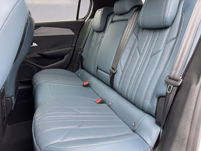 Photo 5 de l'offre de PEUGEOT 308 PHEV 225CH GT PACK E-EAT8 - 14 % à 44195€ chez Automobiles 25