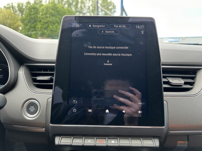 Photo 11 de l'offre de RENAULT ARKANA 1.6 E-TECH HYBRIDE 145CH TECHNO -22 - 13 % à 32195€ chez Automobiles 25