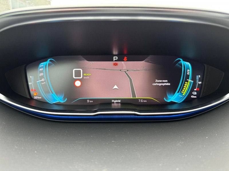 Photo 7 de l'offre de PEUGEOT 3008 HYBRID 225CH ALLURE PACK E-EAT8 - 24 % à 38195€ chez Automobiles 25
