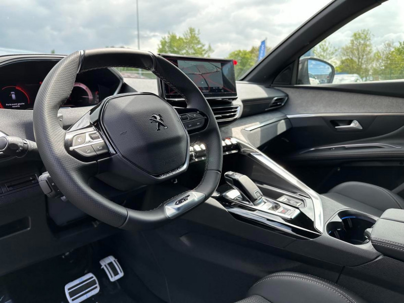 Photo 24 de l'offre de PEUGEOT 3008 1.5 BLUEHDI 130CH S&S GT EAT8 - 21 % à 37195€ chez Automobiles 25