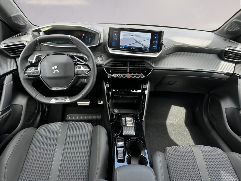Photo 3 de l'offre de PEUGEOT 208 1.2 PURETECH 100CH S&S GT EAT8 - 14 % à 26195€ chez Automobiles 25
