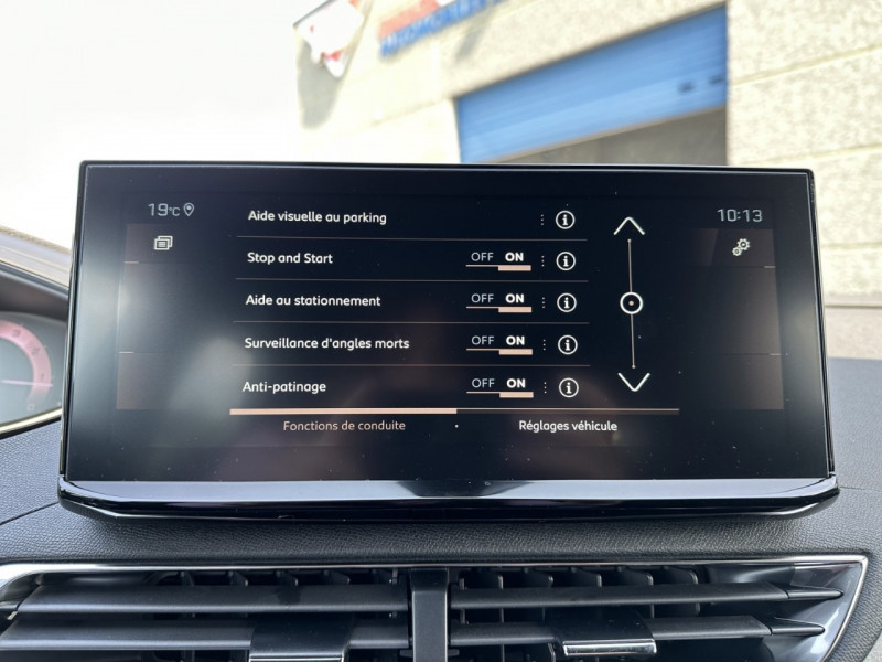 Photo 15 de l'offre de PEUGEOT 3008 1.2 PURETECH 130CH S&S GT EAT8 - 19 % à 38195€ chez Automobiles 25