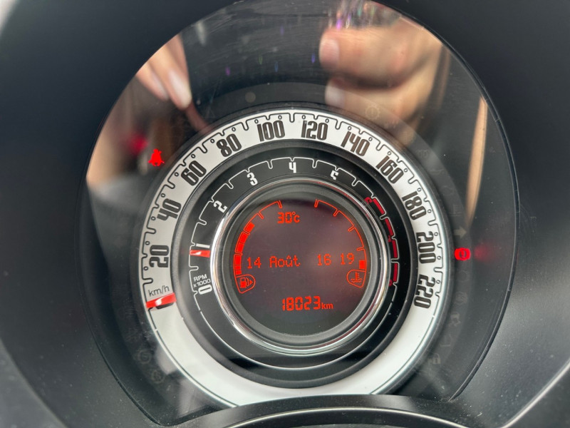 Photo 7 de l'offre de FIAT 500 1.2 8V 69CH ECO PACK  LOUNGE à 13490€ chez Automobiles 25