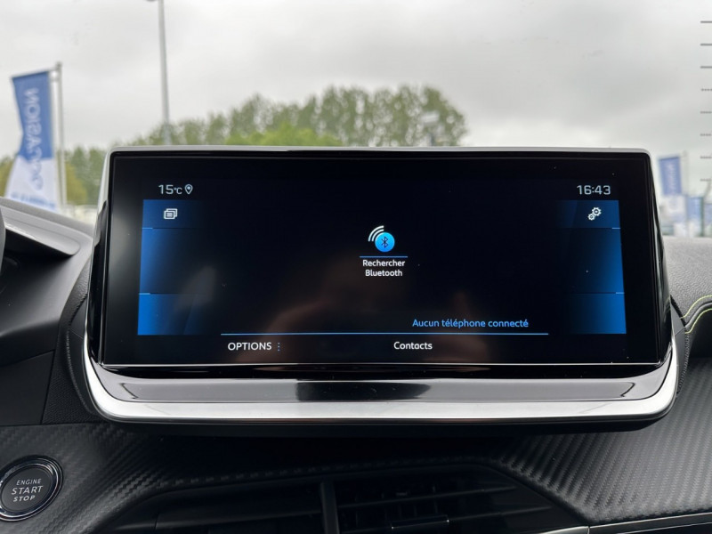 Photo 10 de l'offre de PEUGEOT 208 1.2 PURETECH 100CH S&S GT - 23 % à 22195€ chez Automobiles 25