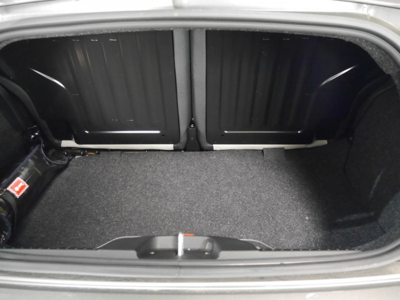 Photo 17 de l'offre de FIAT 500C 1.0 70CH BSG S&S DOLCEVITA à 19990€ chez Automobiles 25