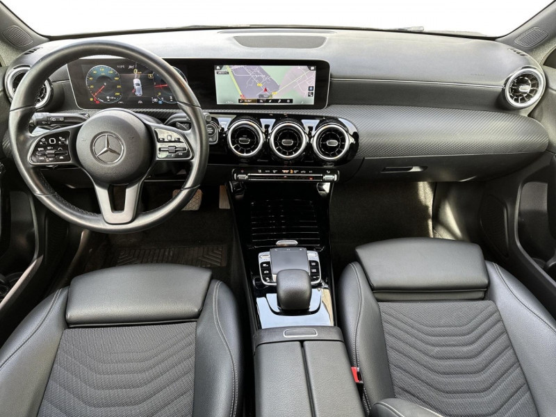 Photo 3 de l'offre de MERCEDES-BENZ CLASSE A BERLINE 200 D 150CH BUSINESS LINE 8G-DCT 7CV à 25900€ chez Automobiles 25