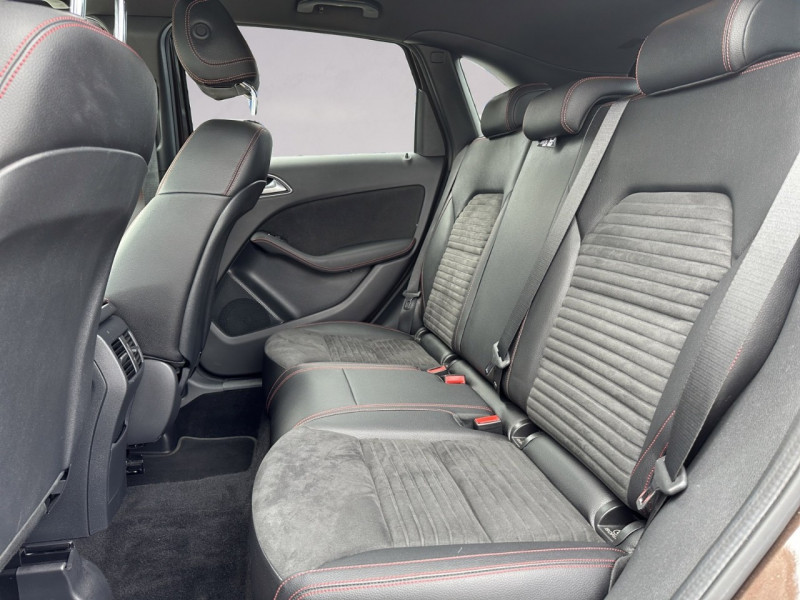 Photo 5 de l'offre de MERCEDES-BENZ CLASSE B 180 122CH FASCINATION 7G-DCT à 22900€ chez Automobiles 25
