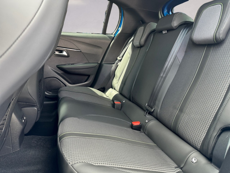 Photo 5 de l'offre de PEUGEOT 208 1.2 PURETECH 100CH S&S GT EAT8 - 14 % à 26195€ chez Automobiles 25