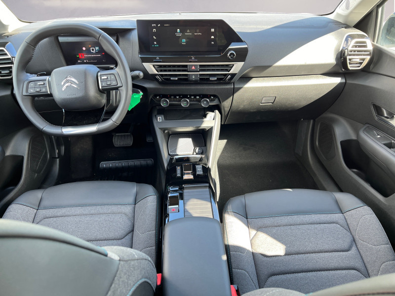 Photo 3 de l'offre de CITROEN C4 1.2 HYBRIDE 136CH S&S PLUS AUTOMATIQUE - 29 % à 25295€ chez Automobiles 25