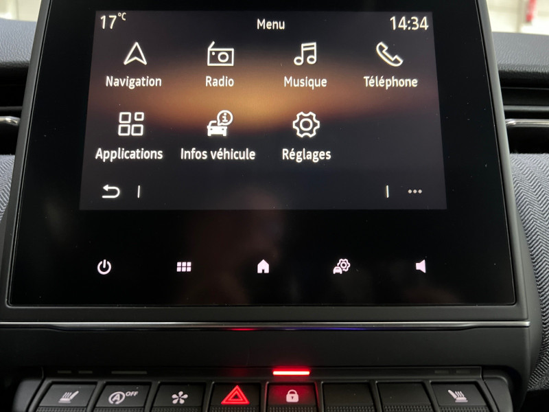 Photo 10 de l'offre de RENAULT CLIO V 1.0 TCE 90CH TECHNO - 24 - 11 % à 20195€ chez Automobiles 25