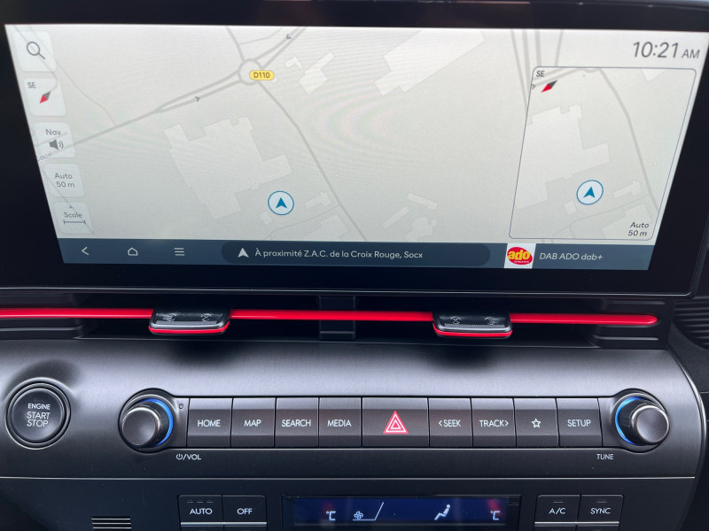 Photo 12 de l'offre de HYUNDAI KONA 1.6 GDI 129CH HYBRID INTUITIVE PACK N-LINE DCT-6 à 28495€ chez Automobiles 25