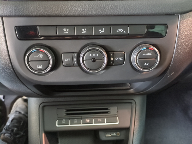 Photo 16 de l'offre de VOLKSWAGEN TIGUAN 2.0 TDI 110CH BLUEMOTION TECHNOLOGY FAP MATCH à 13490€ chez Automobiles 25