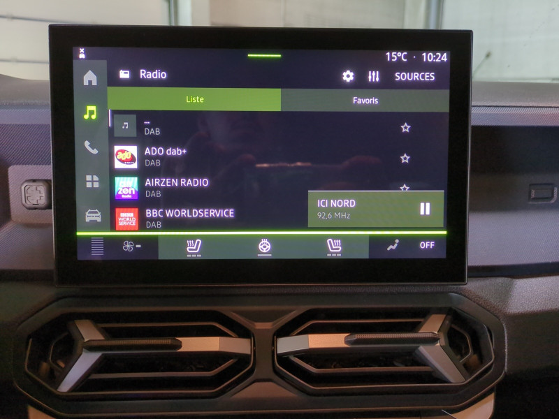 Photo 10 de l'offre de DACIA DUSTER 1.2 TCE 130CH EXPRESSION 4X2 - 3 % à 23499€ chez Automobiles 25
