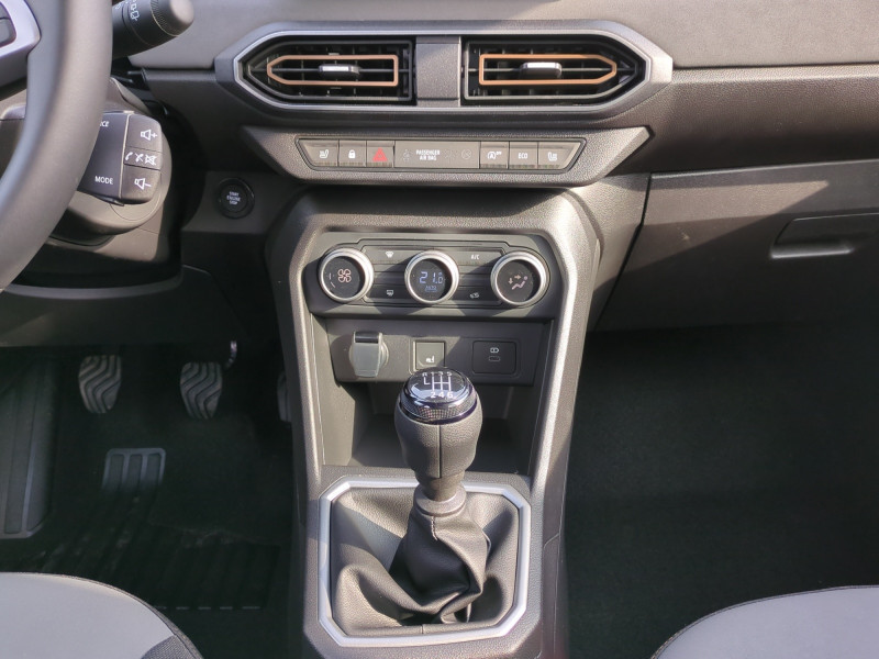 Photo 8 de l'offre de DACIA JOGGER 1.0 ECO-G 100CH EXTREME+ 7 PLACES -24 - 10 % à 21999€ chez Automobiles 25