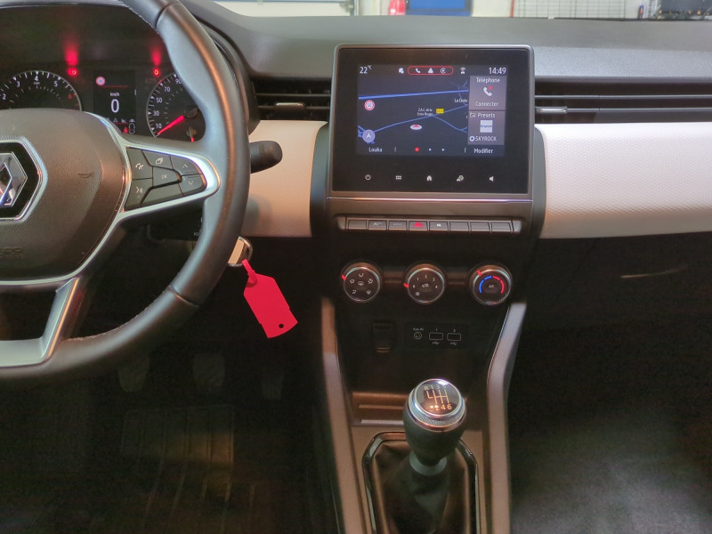 Photo 8 de l'offre de RENAULT CLIO V 1.0 TCE 100CH EVOLUTION GPL à 14900€ chez Automobiles 25