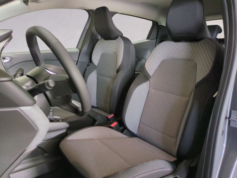 Photo 4 de l'offre de RENAULT CLIO V 1.0 TCE 90CH EVOLUTION - 24 - 20 % à 17999€ chez Automobiles 25