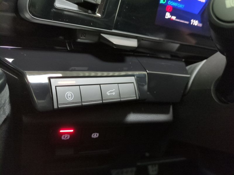 Photo 14 de l'offre de RENAULT AUSTRAL 1.2 E-TECH FULL HYBRID 200CH TECHNO ESPRIT ALPINE - 24 - 25 % à 35995€ chez Automobiles 25