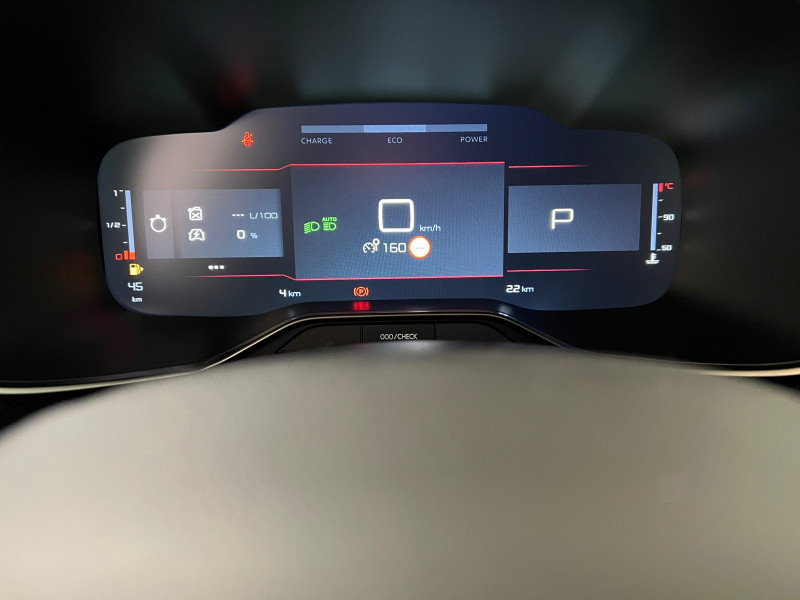 Photo 11 Citroen C5 AIRCROSS 1.2 HYBRIDE 136CH MAX BOITE AUTOMATIQUE - 32 % Hybride NOIR PERLA en vente chez Automobiles 25 Photo 11 de l'offre de CITROEN C5 AIRCROSS 1.2 HYBRIDE 136CH MAX BOITE AUTOMATIQUE - 32 % à 26499€ chez Automobiles 25