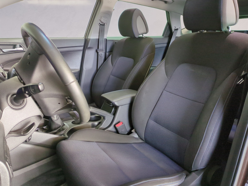 Photo 4 de l'offre de HYUNDAI TUCSON 1.7 CRDI 115CH CREATIVE 2WD à 14990€ chez Automobiles 25