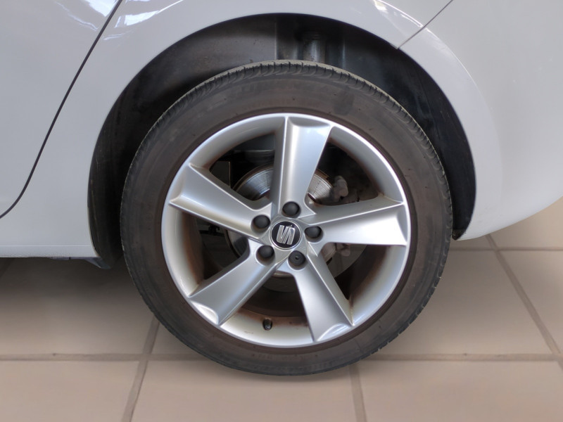 Photo 20 de l'offre de SEAT IBIZA 1.2 TSI 110CH FR à 9990€ chez Automobiles 25