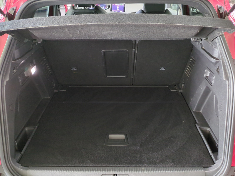 Photo 19 de l'offre de PEUGEOT 3008 1.6 BLUEHDI 120CH GT LINE S&S EAT6 à 14990€ chez Automobiles 25