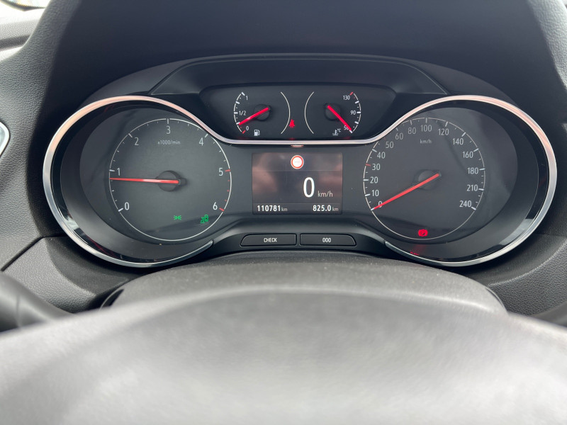 Photo 7 de l'offre de OPEL GRANDLAND X 1.6 D 120CH ECOTEC INNOVATION à 12900€ chez Automobiles 25