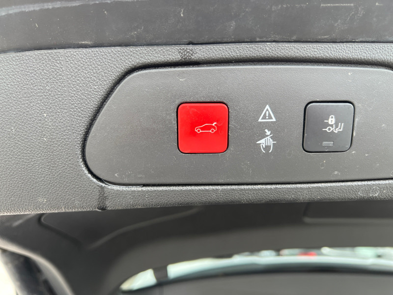 Photo 18 de l'offre de OPEL GRANDLAND X 1.6 D 120CH ECOTEC INNOVATION à 12900€ chez Automobiles 25