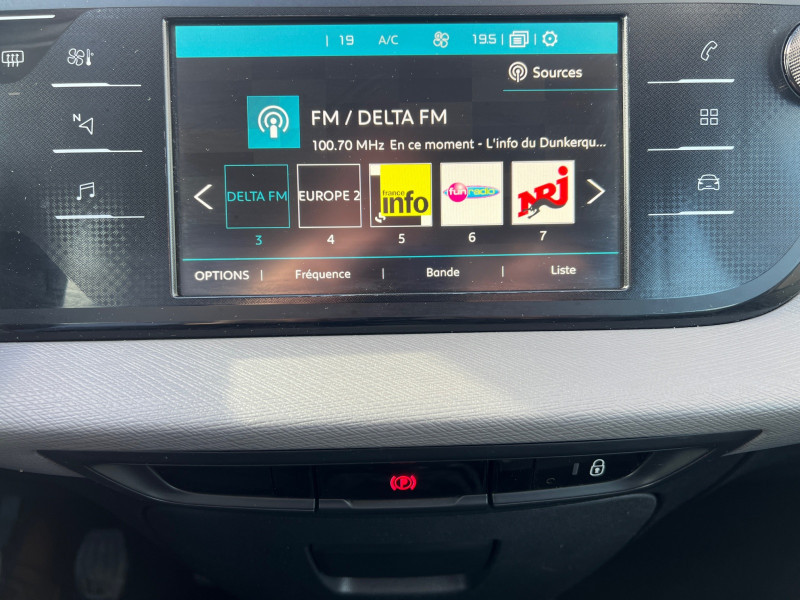 Photo 11 de l'offre de CITROEN GRAND C4 PICASSO BLUEHDI 120CH FEEL S&S à 12900€ chez Automobiles 25
