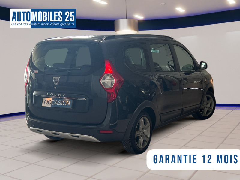 Photo 2 de l'offre de DACIA LODGY 1.5 BLUE DCI 115CH STEPWAY 7 PLACES à 12490€ chez Automobiles 25