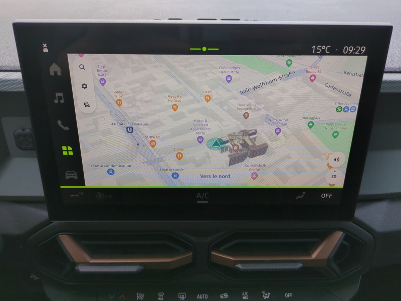 Photo 10 de l'offre de DACIA DUSTER 1.6 HYBRID 140CH EXTREME 4X2 - 4 % à 28999€ chez Automobiles 25