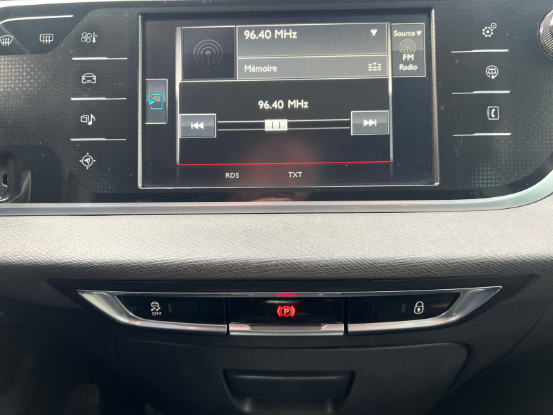 Photo 12 de l'offre de CITROEN GRAND C4 PICASSO BLUEHDI 150CH EXCLUSIVE S&S à 10990€ chez Automobiles 25