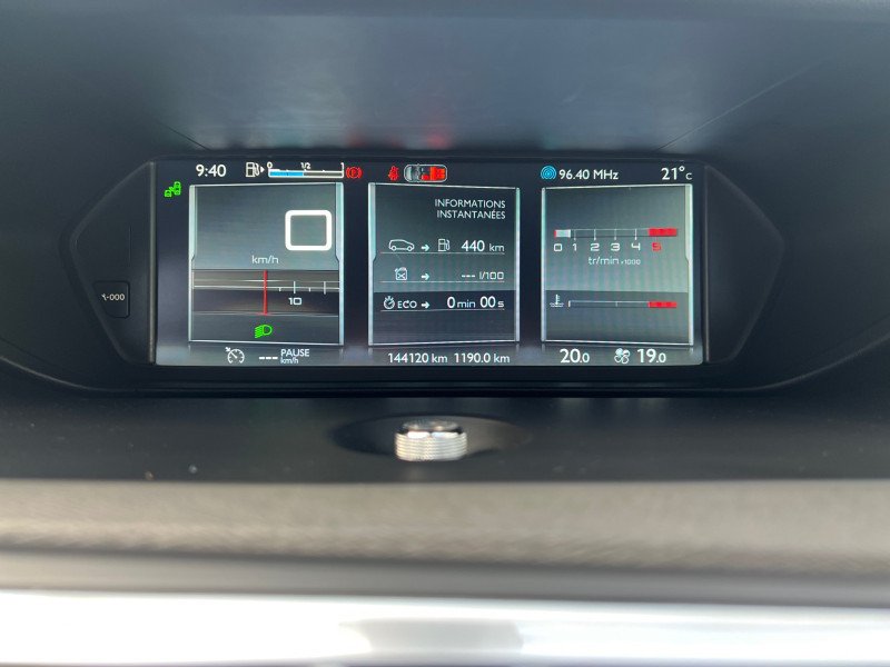 Photo 8 de l'offre de CITROEN GRAND C4 PICASSO BLUEHDI 150CH EXCLUSIVE S&S à 10990€ chez Automobiles 25