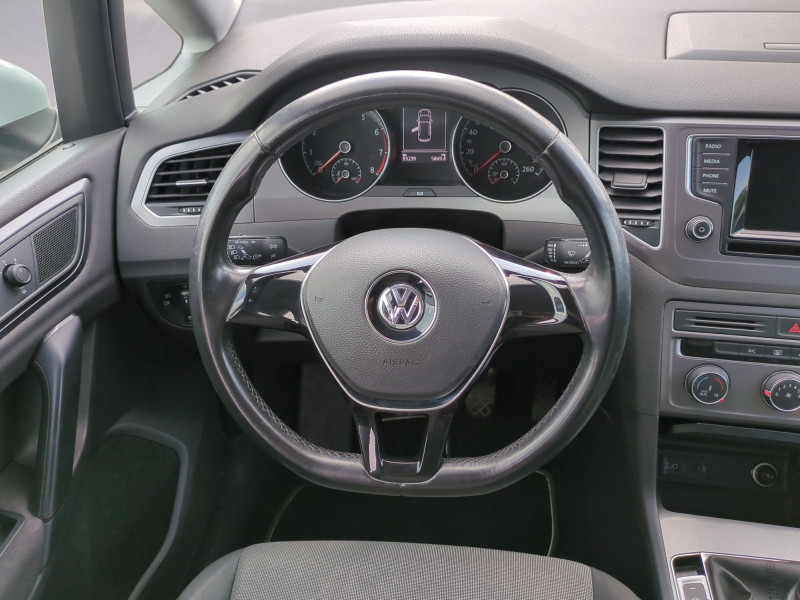 Photo 6 de l'offre de VOLKSWAGEN GOLF SPORTSVAN 1.2 TSI 85CH BLUEMOTION TECHNOLOGY TRENDLINE à 10990€ chez Automobiles 25