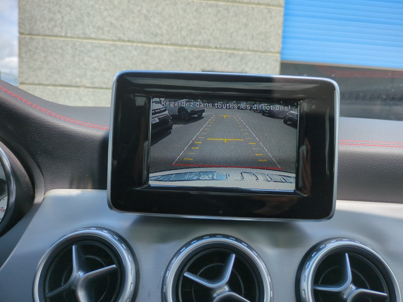 Photo 16 de l'offre de MERCEDES-BENZ GLA 220 CDI FASCINATION 4MATIC 7G-DCT à 18990€ chez Automobiles 25