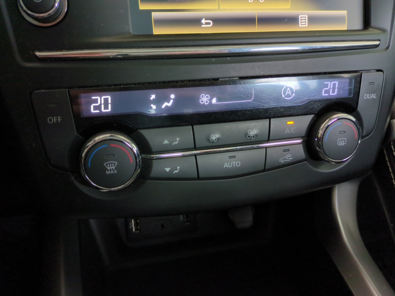 Photo 13 de l'offre de RENAULT KADJAR 1.2 TCE 130CH ENERGY INTENS à 11990€ chez Automobiles 25