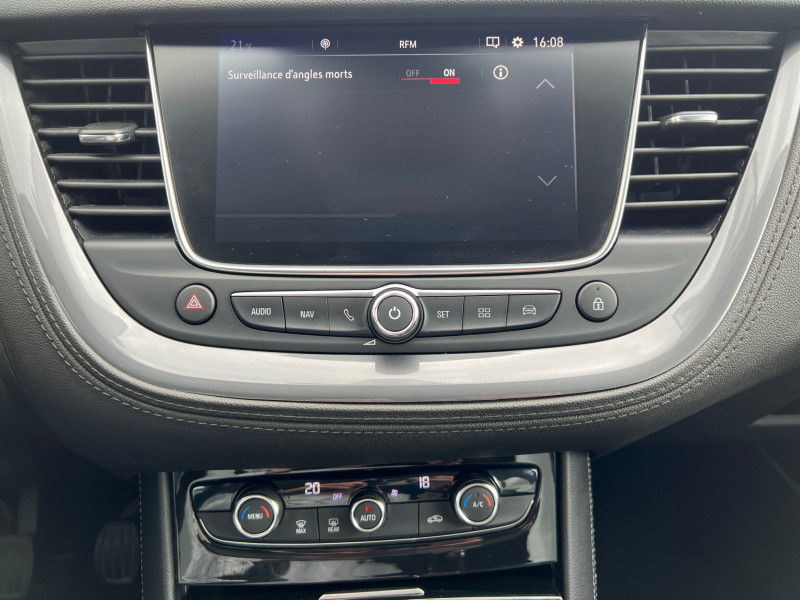 Photo 13 de l'offre de OPEL GRANDLAND X 1.6 D 120CH ECOTEC INNOVATION à 12900€ chez Automobiles 25