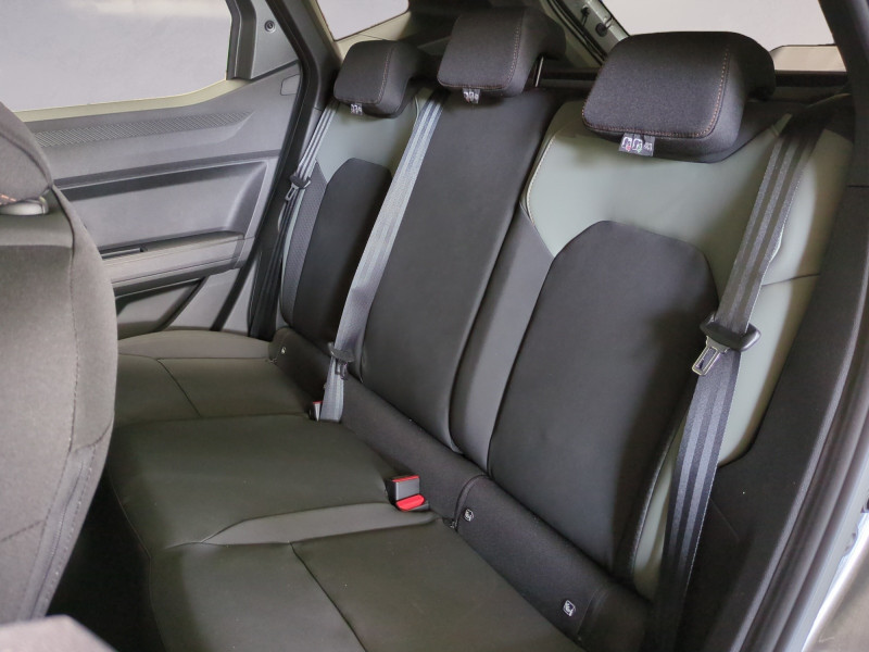 Photo 5 de l'offre de DACIA DUSTER 1.6 HYBRID 140CH EXTREME - 4 % à 28999€ chez Automobiles 25