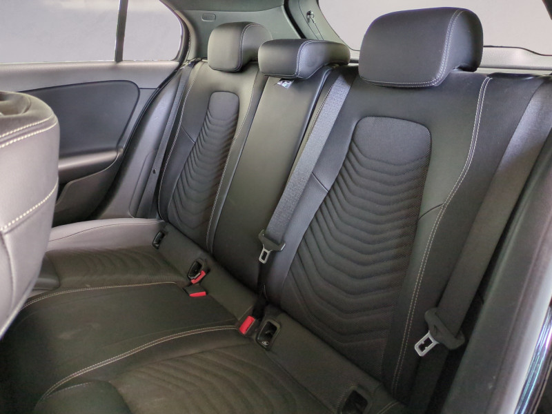 Photo 5 de l'offre de MERCEDES-BENZ CLASSE A 180 D 116CH BUSINESS LINE 7G-DCT à 17990€ chez Automobiles 25