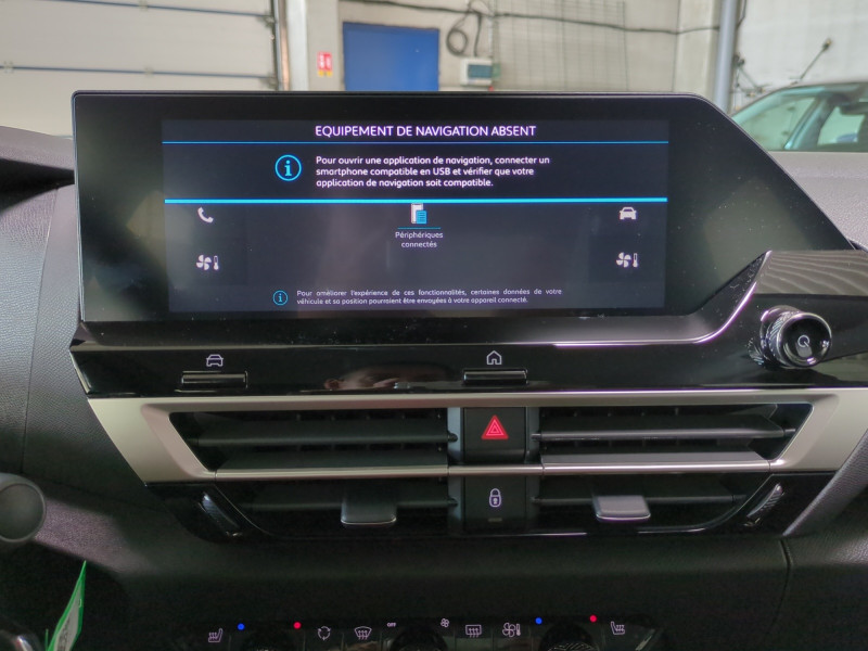 Photo 15 de l'offre de CITROEN C4 1.2 HYBRIDE 145CH S&S PLUS AUTOMATIQUE - 30 % à 22799€ chez Automobiles 25