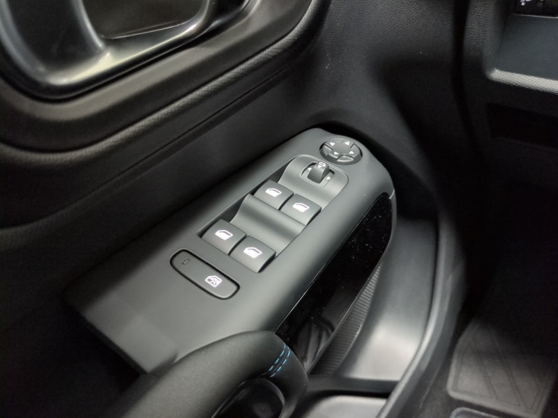 Photo 15 de l'offre de CITROEN C5 AIRCROSS 1.5 BLUEHDI 130CH MAX BOITE AUTOMATIQUE - 32 % à 28999€ chez Automobiles 25