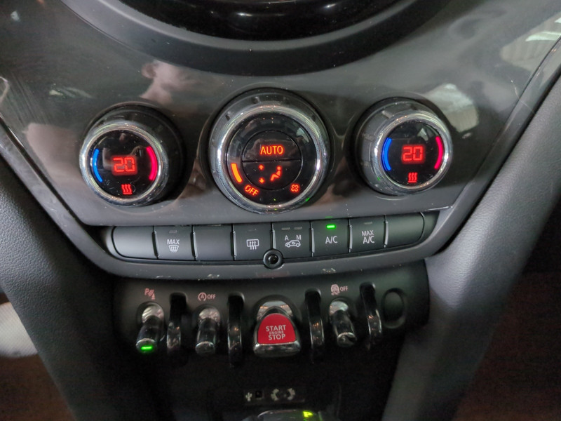 Photo 15 de l'offre de MINI COUNTRYMAN COOPER 136CH CHILI BVA à 16990€ chez Automobiles 25