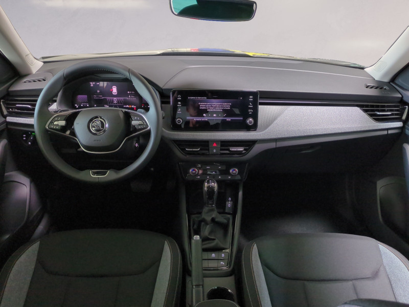 Photo 3 de l'offre de SKODA KAMIQ 1.0 TSI EVO 2 116CH SELECTION DSG7 - 21 % à 24999€ chez Automobiles 25